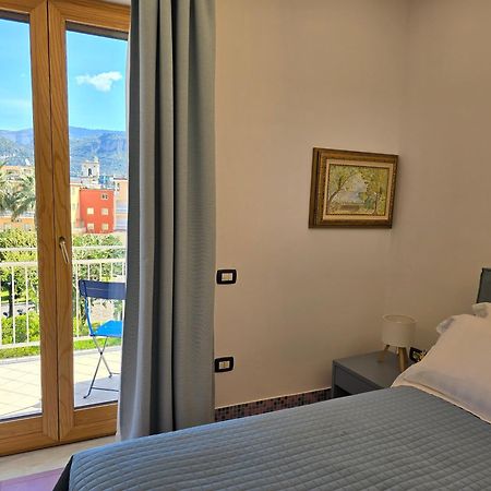 Casa Evelina Hotel Sant'Agnello Exterior photo