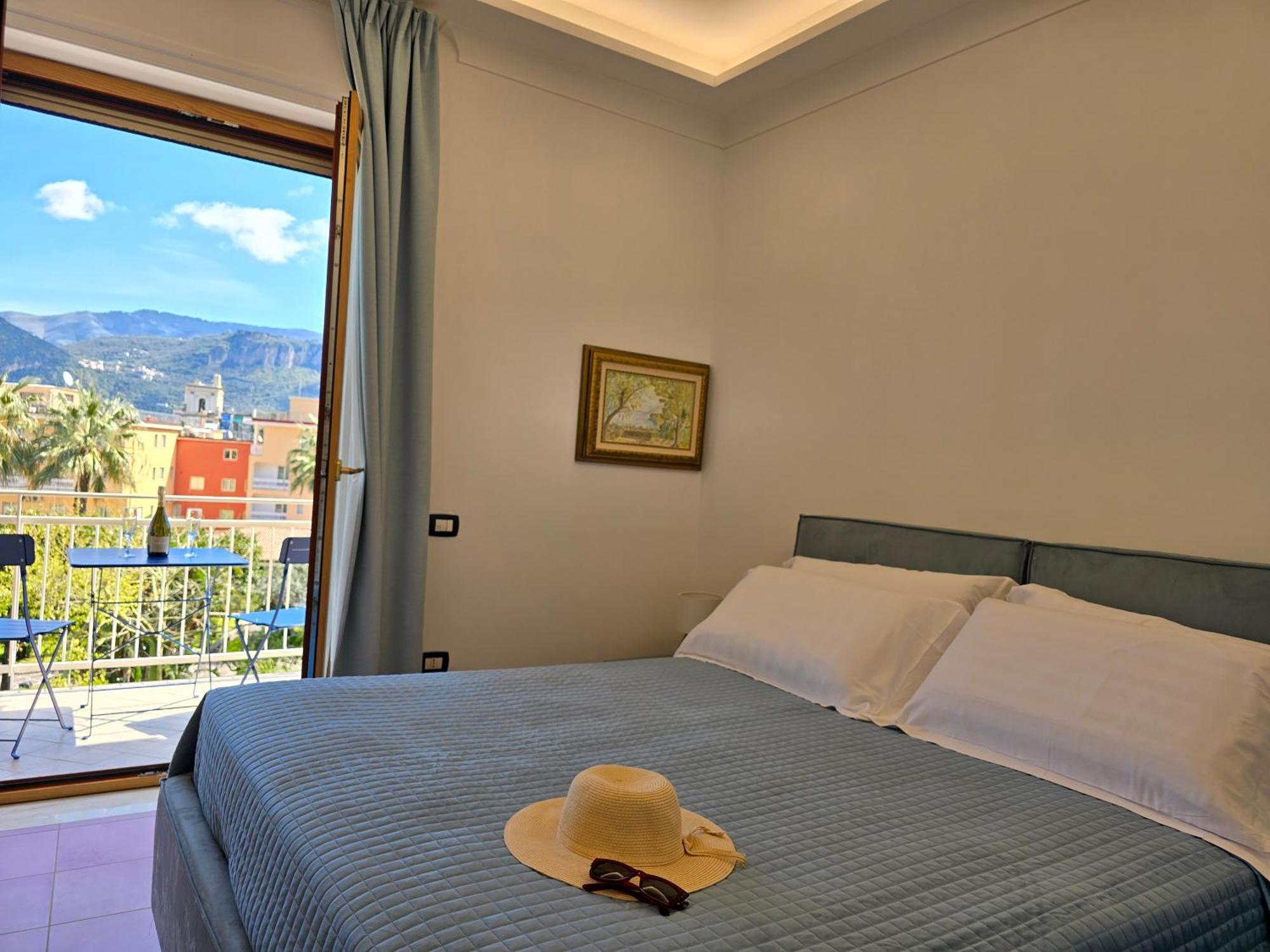 Casa Evelina Hotel Sant'Agnello Exterior photo